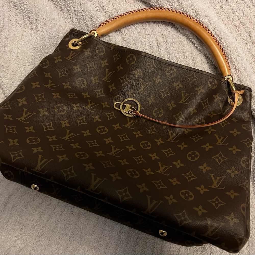 Auth Louis Vuitton Monogram Artsy MM